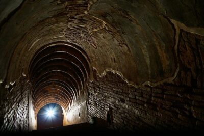 1-Day Tour of Black Virgin Mountain - Cao Dai Temple - Cu Chi Tunnels from HCMC - Cao Dai Temple in Tay Ninh: Color, Symbols, and Timing Matters