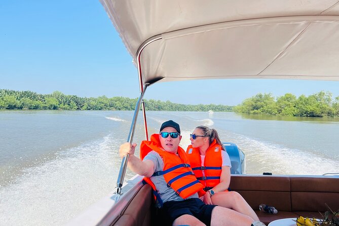 Authentic Mekong Delta Tour With Local Experts By SpeedBoat - The speedboat run and the Saigon River scenery