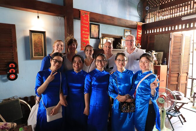 Award-winning Saigon Food Tour with GirlPower Drivers | KissTour - Price and value: how $59 adds up for a 4.5-hour night