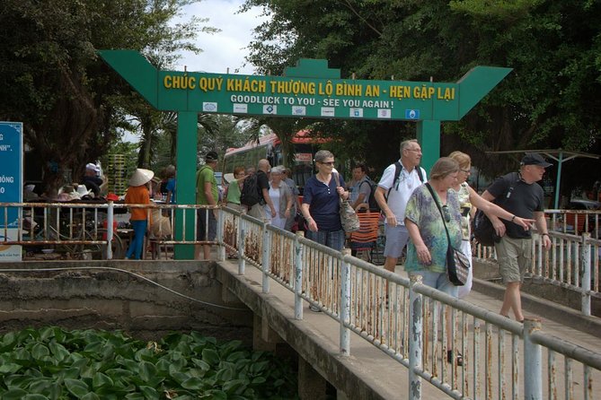 Cai Be Mekong Delta Tour: Cooking Class, Cycling & Craft Villages - Cooking Class in a Tropical Garden: Eat What You Make