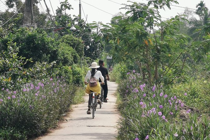 Cai Be Village - One-Day Mekong Delta Adventure - Sweet and snack stops: crispy rice popcorn and coconut candies