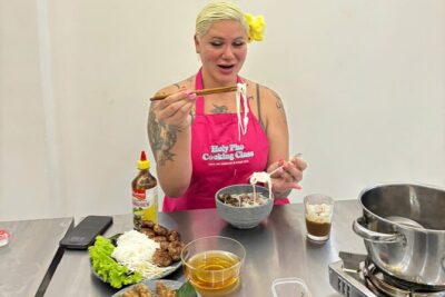 Cook 4 Local Vietnamese Dishes In Pink-themed Class & Market Tour - Tan Dinh Church stop: a quick landmark break