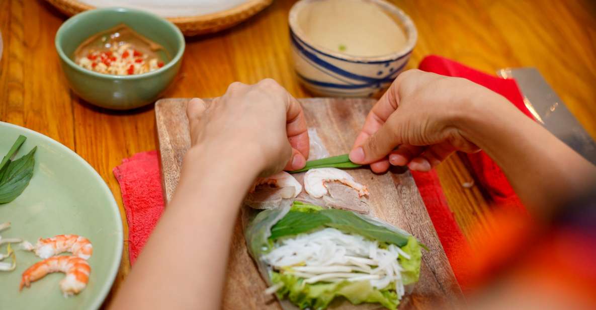 Cooking Class with Ben Thanh Market visit - Market shopping: what your chef teaches you while you pick ingredients