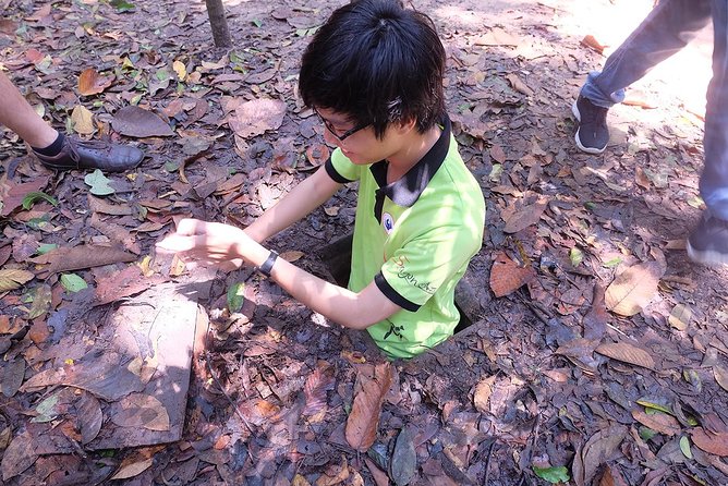 Cu Chi Tunnels By Motorbike and Scooter - Lunch plus a local family visit: where the day turns personal