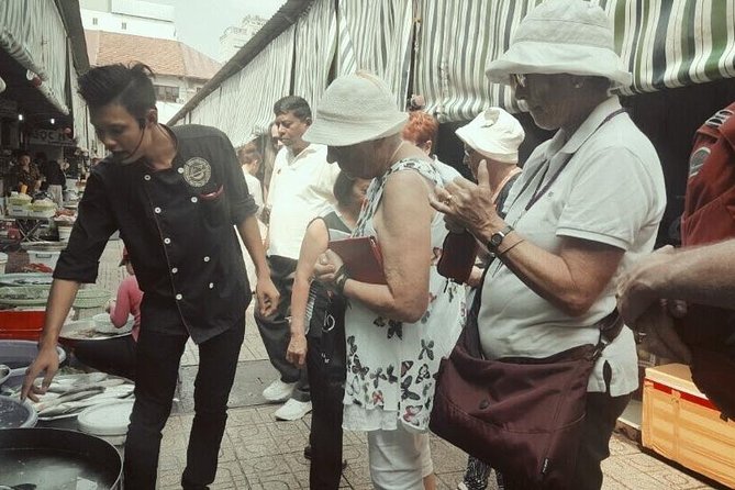 Experience half-day cooking class with market visit - Where it starts: meeting at Ben Thanh and getting oriented