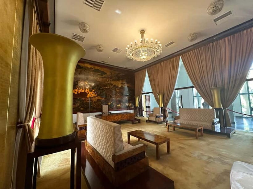 Free E-Sim War Remnants Museum & Independence Palace Tour - Price and value: is $16 really a good deal?