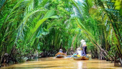 From HCM City: Visit Mekong Delta With Maximum 12 People - Mekong River boat time: waves, fishing returns, and photo angles