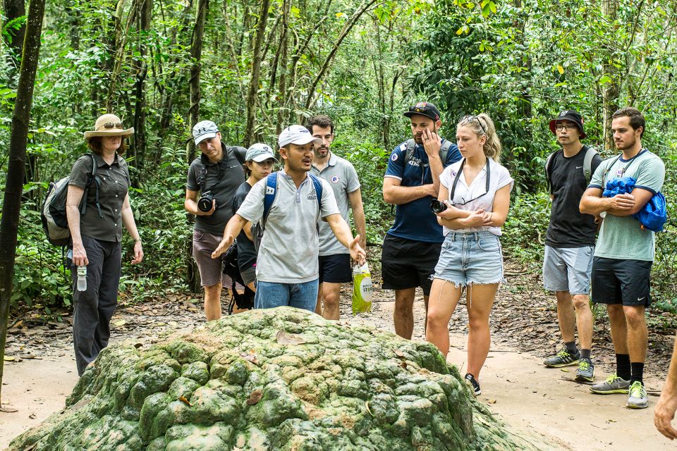 From Ho Chi Minh: Cu Chi Tunnels and VIP Speedboat Tour - What the meal is really like: Lunch or dinner that keeps the day humane
