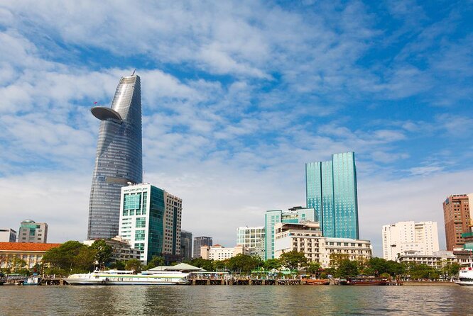 Full-Day Ho Chi Minh City Tour with Colonial Heritage & Chinatown - Getting Oriented Fast: How This 8–9 Hour Tour Fits Your Day