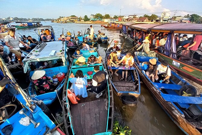 HCM: 2-Day Mekong Delta Floating Market with Cooking & Bike Ride - Ben Tre Province: Crocodile Farm or Monkey Bridge, Then Bikes and Hammock Time