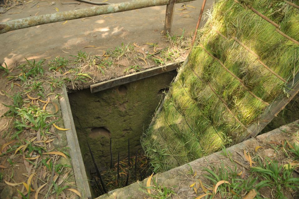 HCM City: Cu Chi Tunnels Guided Tour with Optional Shooting - The countryside drive: where the day starts to feel real