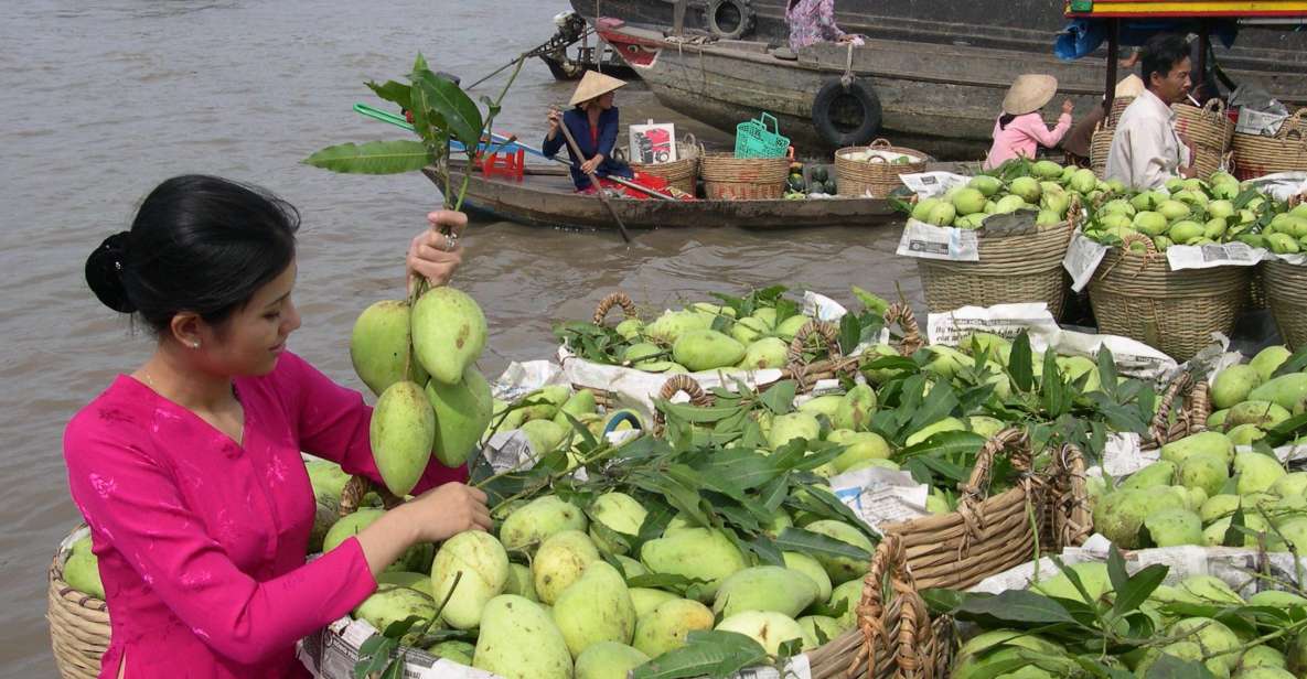 HCMC: Cai Rang Floating Market & Mekong Delta Private Tour - Cai Rang Floating Market before the crowds get organized