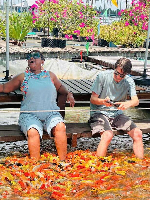 Ho Chi Minh: 1-Day Mekong Delta Tour-Floating Market & Islet - The flying menu style lunch: eating family-made food together