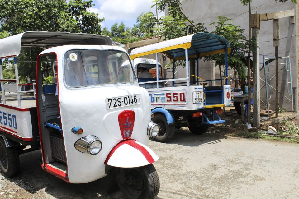 Ho Chi Minh City: Discover Mekong Delta & Coconut Village - Sampan Ride Through Coconut Canals in Ben Tre Style