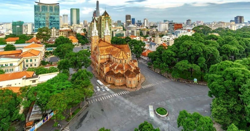 Ho Chi Minh City: Guided Half-Day Tour with Hotel Pickup - Saigon Central Post Office: Eiffel’s Design in the Heart of the City
