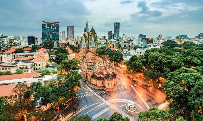 Ho Chi Minh City: Guided Half-Day Tour with Hotel Pickup - Ben Thanh Market: A Real Market Scene in a Short Time