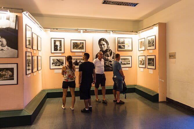 Ho Chi Minh City Half-day Jeep Tour - Stop 2: Saigon Opera House for the Full French-Colonial Mood