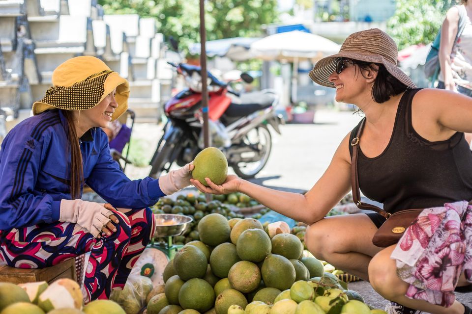 Ho Chi Minh City: Mekong Delta Full-Day Speedboat Tour - Cao Dai Temple at Thu Thua: Spiritual Color and Cultural Context