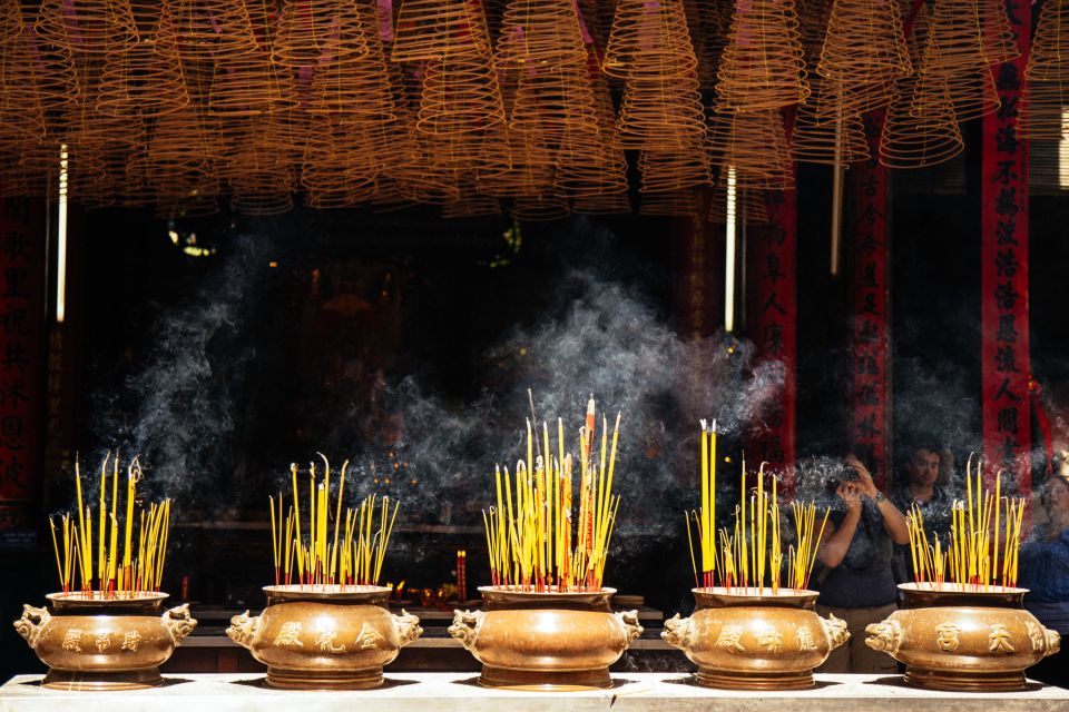 Ho Chi Minh City: Private City Tour Off the Beaten Track - Fruit tasting and Vietnamese coffee: included and actually useful