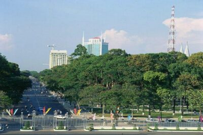 Ho Chi Minh City private full-day tour with Lunch included - Independence Palace: a time capsule that includes 1975’s impact