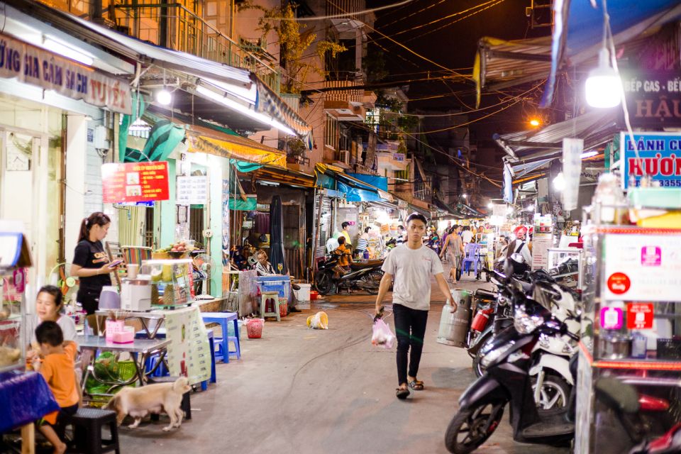 Ho Chi Minh City: Private Street Food Evening Walking Tour - Private Saigon Night Markets: The Point Is Getting There Fast