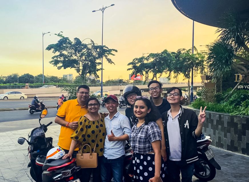 Ho Chi Minh City: Street Food and Sightseeing by Motorbike - Night food option: the Saigon Old Mafia Area route
