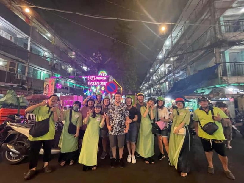 Ho Chi Minh City: Street Food Walking Tour with 12 Tastings - Drinks and heat management: what keeps you comfortable