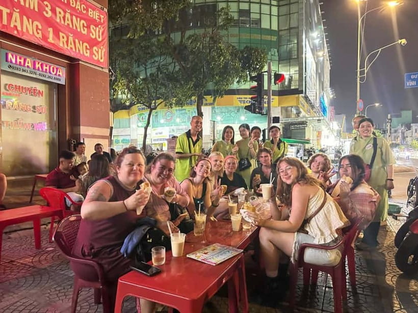 Ho Chi Minh City: Street Food Walking Tour with 12 Tastings - Price and value: why $29 makes sense for this food list