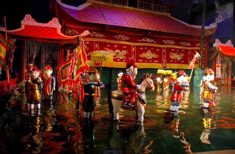 Ho Chi Minh City: Water Puppet Show and Dinner Cruise - Who This Evening Suits Best (And Who Should Skip It)