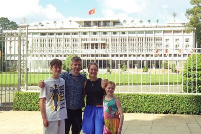 Ho Chi Minh City with Street Food Tour by Cyclo - Independence Palace from the outside: a quick history reset