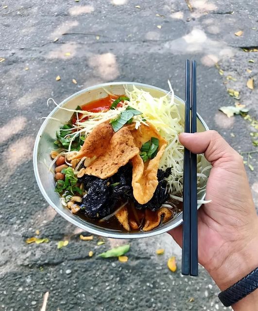 Ho Chi Minh: Original Walking Street Food Tour with Foodies - Should you book this Ho Chi Minh walking food tour?