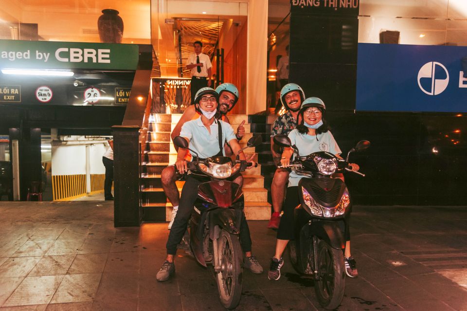 Ho Chi Minh: Private City Tour and Dinner Cruise with Buffet - Entering Saigon’s Night With a Cyclo or Scooter Start