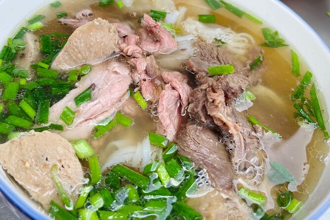 Ho Chi Minh/Saigon Zero Tourist Food Tour - How a 4-hour “no-tourist” food ride works in Ho Chi Minh City