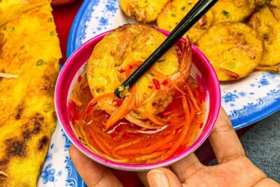 Ho Chi Minh Street Food Tour By Motorbike (Unique & Authentic) - The scooter rhythm: what the ride feels like (and how to prepare)