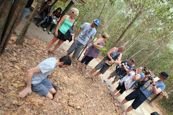 Luxury Speedboat 2 Ways from Ho Chi Minh city to Cu Chi Tunnels - Lunch set menu and cassava: refueling for a long underground session