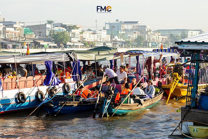Mekong day tour Visit Cai Rang Floating Market pick up in Sai Gon - Rạch Trường Tiên canals: the calmer side of the delta