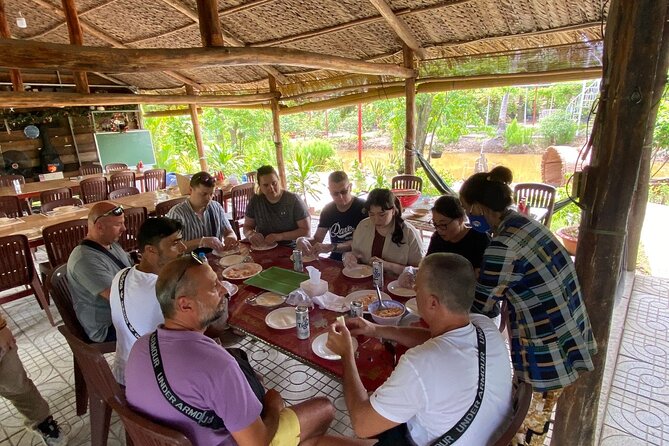 Mekong Delta Homestay Explore Nature 2-Day Family Tiny Garden - The one-hour conversation: making it respectful and not awkward