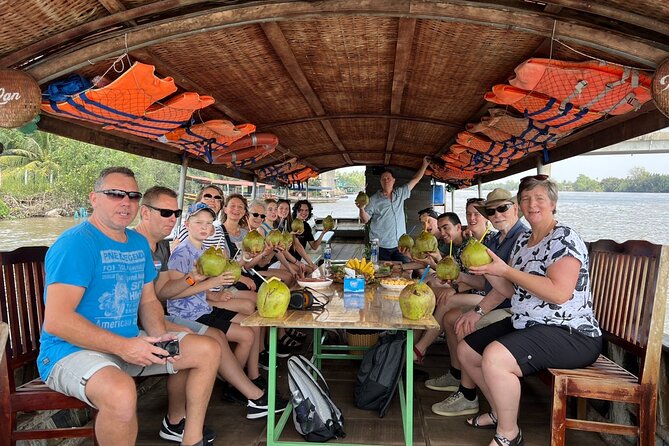 Mekong Delta tour: Ben Tre 1 day by DGT - xe lôi or Bicycle: The Best Way to See the Fruit Orchards