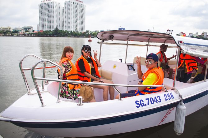 Morning CuChi Tunnels-Tapioca-Secret Traps Luxury Speedboat 2Ways - Cu Chi Tunnels Morning: What You See, and What You Might Do