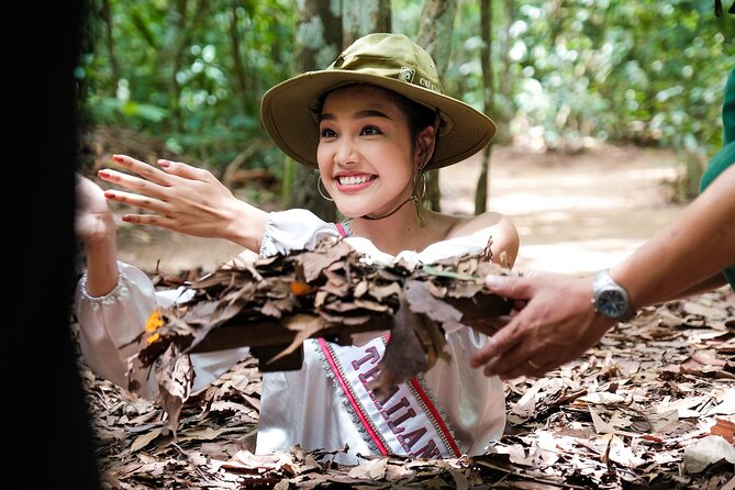 Premium Cu Chi Tunnels Tour with Local Expert - Guide style: what to look for once you’re on-site