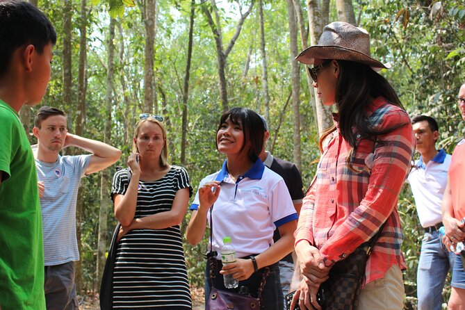 Premium Cu Chi Tunnels Tour with Local Expert by SpeedBoat - Seeing “how it worked” in the tunnel rooms