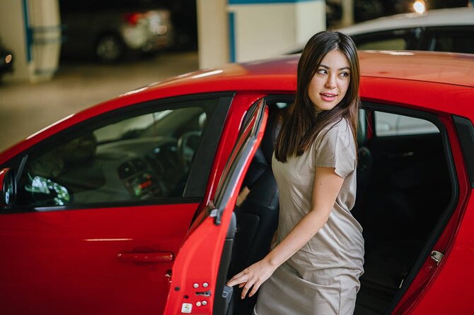 Private Departure Transfer: Ho Chi Minh City Hotels to Tan Son Nhat Airport - Price and Value: $15 Can Be a Smart Swap