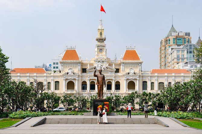 Private Ho Chi Minh City Tour By Car | Saigon Adventure - The guide experience: what I’d look for on day one