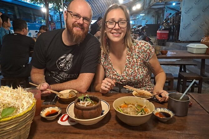 Private Jeep Street Food Tour and Night Roof Top Bar - Why this Jeep + street food setup works in Saigon