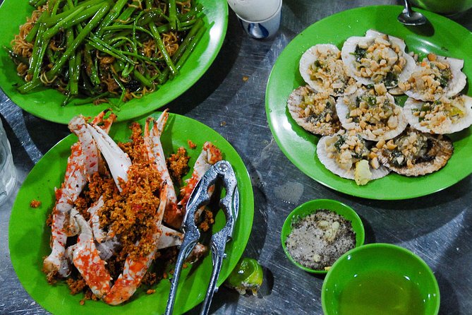 Private Street Food Motorbike Tour in Ho Chi Minh City - Riding Saigon After Dark: What the Motorbike Part Really Means