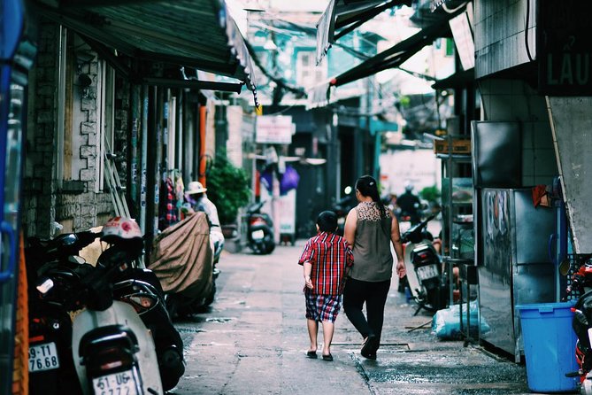 Private Street Food Tour by Motorbike/Car with Local Students - Price and Value: What $45 Buys You in Ho Chi Minh City