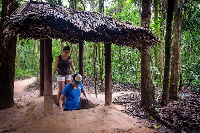 Private Tour to Explore Cu Chi Tunnels and Mekong Delta - Vinh Trang Temple: Architecture and Calm Mid-Day