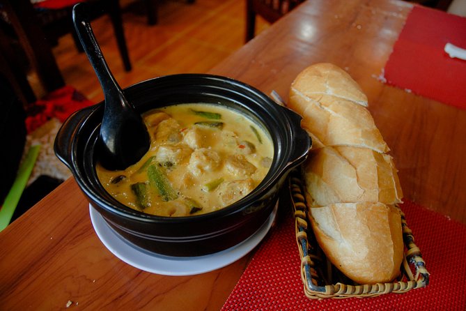 Private Vegan Food Tour By Scooter in Ho Chi Minh City - Six vegan stops: what you can expect from the food rhythm