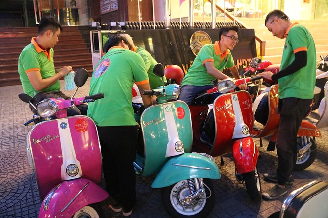 Saigon After Dark Vespa Street Food Tour + Live Music 4 hours - Small group (max 15): the difference you feel