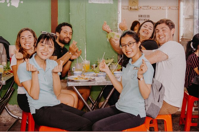 Saigon After Dark With Seafood, Beer & Live Music Bar - Ho Thi Ky Flower Market: see the city’s daily rhythm